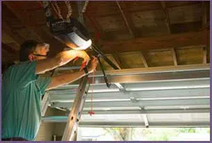 Community Garage Door Service Agoura Hills, CA 747-208-1343 - 6-content-door-repair